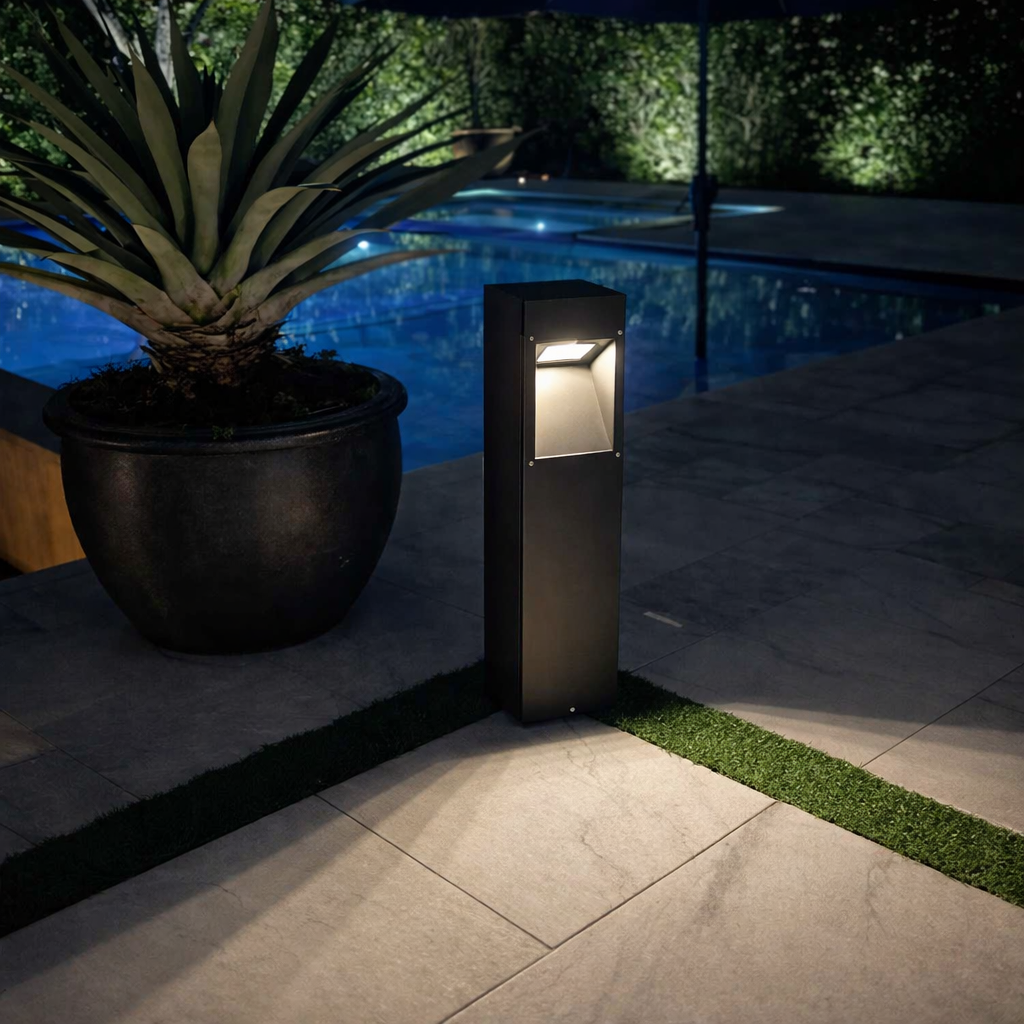 Arclume™ Architectural Solar Path Light